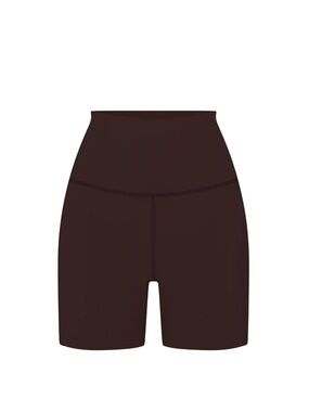 Super Moves 5” Short in Cold Brew